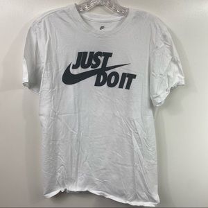 The Nike Tee Just Do It Size Medium